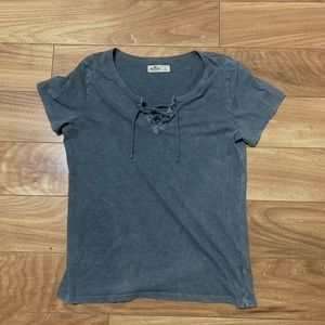 Hollister t-shirt